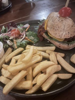 Sloppy joe burger 🍔   at Steck in Tilburg