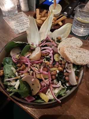 Seizoenssalade maart 2023 🌱   at Steck in Tilburg