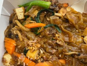 Phad See Eaw  at Mak Mak in Kowloon