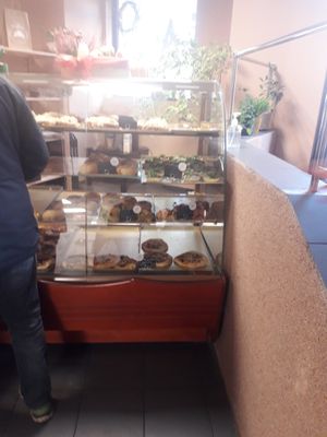 Mini pizzas at Puchate Vegan Bakery in Katowice