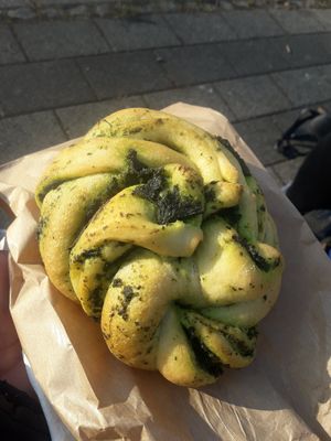 Pesto swirl at Puchate Vegan Bakery in Katowice