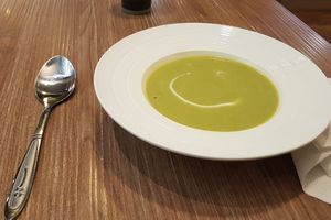 Edamame soup at Quán Yǎng Zhī 全養知 in Taipei