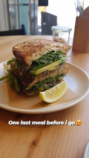 Mhmmmmm, mushroom forest lol. The lemon really took it to the next level at Little Aus - 리틀오스 in Busan