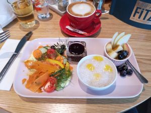 Veganes Frühstück at Einfach Fitz in Feldbach