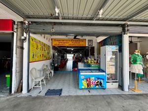 The shop front, which is set back slightly so you may miss it.  at Tamachat Vegan Food - ธรรมชาติ in Koh Samui