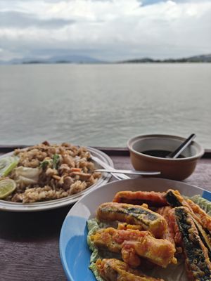 Breakfast at Tamachat Vegan Food - ธรรมชาติ in Koh Samui