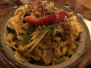 Com Rang (gebratener Reis, Tofu, verschiedenes Gemüße, Kräuter, Anatto-Soße) / Com Rang (fried rice, Tofu, different vegetables, herbs, annatto sauce)  at Veggie Vu  in Cologne