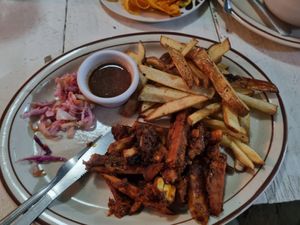 Breadfruit with potato chips as side at Jammin Comunidad Vegana in Puerto Viejo De Talamanca