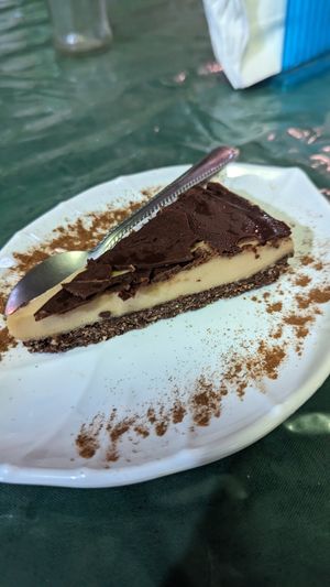 Vegan cheesecake at Jammin Comunidad Vegana in Puerto Viejo De Talamanca