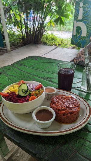Jerk jackfruit was my favorite at Jammin Comunidad Vegana in Puerto Viejo De Talamanca