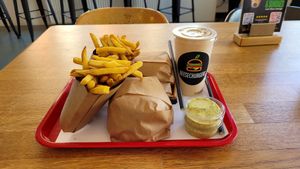  at Beesechurgers in The Hague