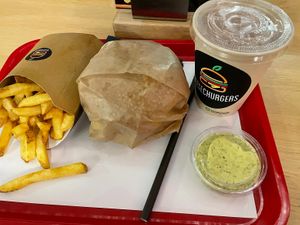 Fries, king churger and chocolate milkshake  at Beesechurgers in The Hague