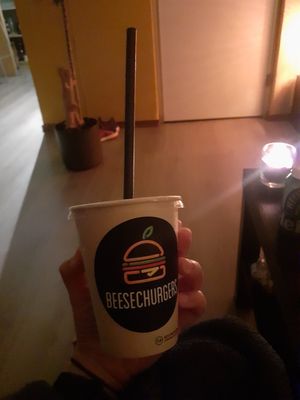 Tasty milkshake at Beesechurgers in The Hague