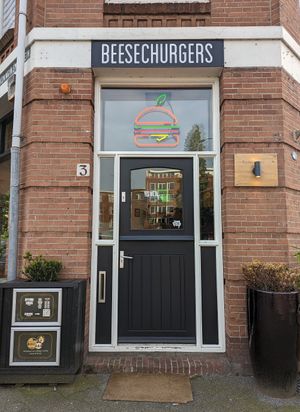 exterior at Beesechurgers in The Hague