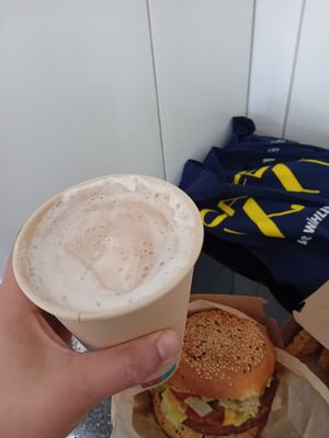 Chocolate milkshake at Beesechurgers in The Hague