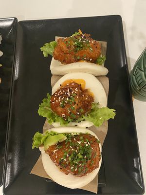 Herbivore Bao  at Po-Ké Ono in Oranjestad