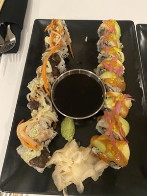 Both vegan sushi rolls  at Po-Ké Ono in Oranjestad