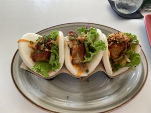   at Po-Ké Ono in Oranjestad