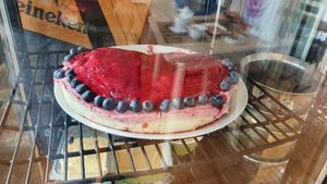 Amazing vegan cheese cake at Chris Kitchen in Fuerteventura