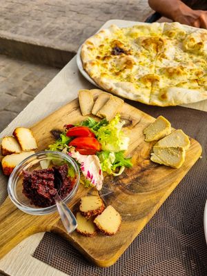 Vegan cheese plate at Chris Kitchen in Fuerteventura