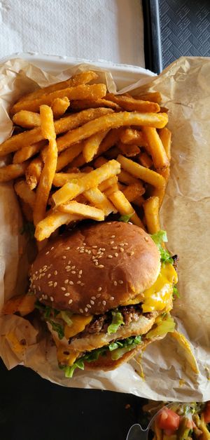  at Cant Believe Its Not Meat in Orland Park