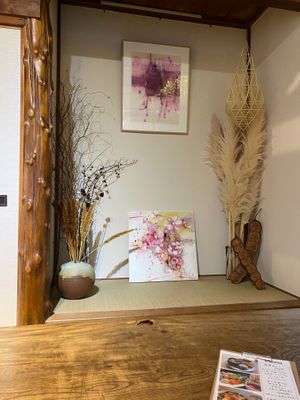 Inside of restaurant- decorations  at Cotonoha Kitakamakura  in Kamakura