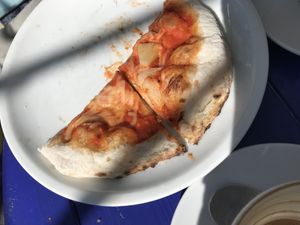 Kids hula hula pizza with pineapple at Sundlingska Gården in Tavelsjo