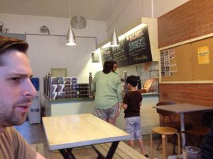 Counterservice at Pipino in Quezon City