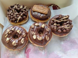 Peanut, Nutella & Biscoff at Boogie Donuts in Munich