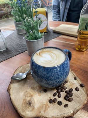 Oat cappuccino   at Boogie Donuts in Munich