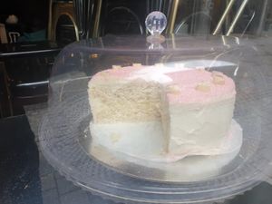 Vegan pina colada cake at We Love Coffee in Leuven