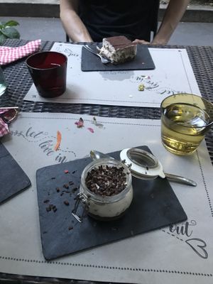 desserts (SO GOOD!!!!) at Vegamore in Milan