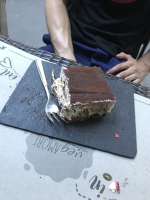 tiramisu at Vegamore in Milan