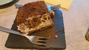 Vegan, glutenfree tiramisu at Vegamore in Milan