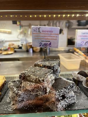   at Vegamore in Milan