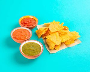 Chips & Salsa at Más Veggies Taqueria in Carlsbad