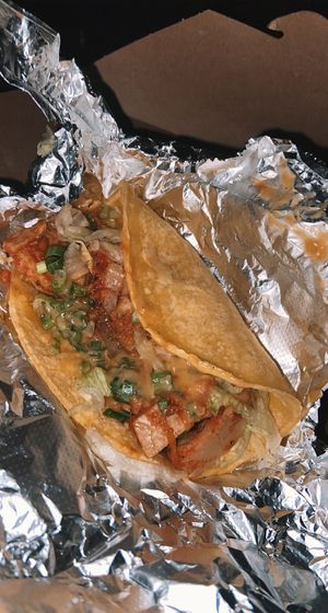 chicken taco  at Más Veggies Taqueria in El Segundo