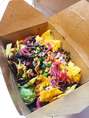 Chipotle Carnitas Nachos at Más Veggies Taqueria in Pasadena