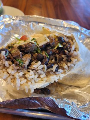 Asada burrito at Más Veggies Taqueria - Tustin Marketplace in Irvine