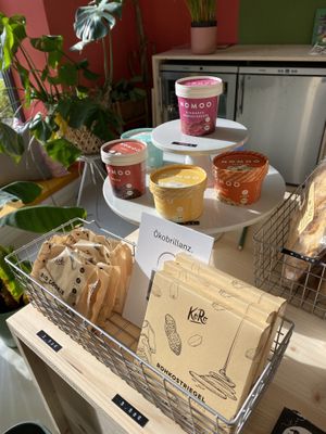 Vegan products at Resi Lecker in Dusseldorf