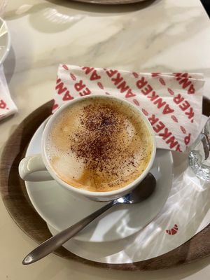   at Anker - Opernpassage in Vienna