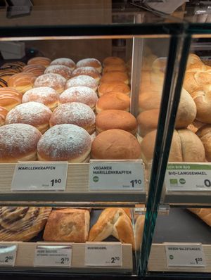  at Anker - Hauptbahnhof in Vienna