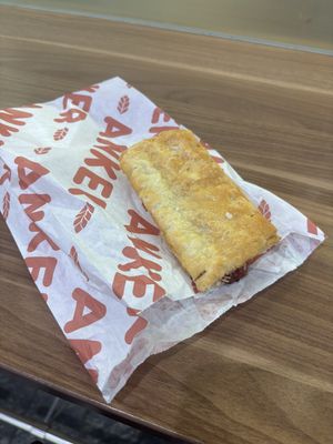Ribiseltascherl (red currant pastry)  at Anker - Hauptbahnhof in Vienna
