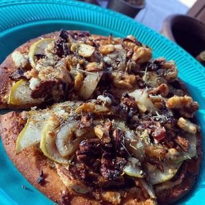 Pear and balsamic flatbread Vegan and GF at Rise and Shine Cabaret Cafe in Parkland