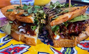 BBQ Cauliflower “Sammich” at Rise and Shine Cabaret Cafe in Parkland