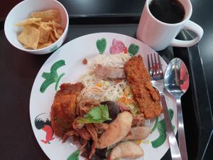 今天这里有开，刚刚去吃这白米粉❤️👍 at Jiak Zhey - UE Bizhub East in East Singapore