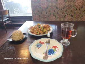 Cashew tofu w hot tea and brown rice at Top Thai in Castro Valley