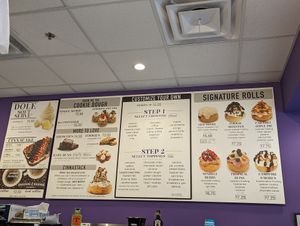  at Cinnaholic in Chicago