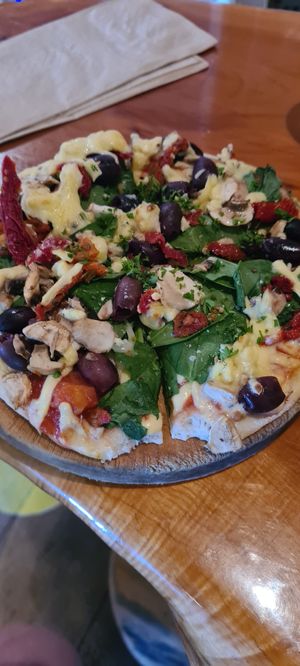 Highlander Vegan Pizza (no filter) at McLeod's Pizza Barn & Brewery in Waipu