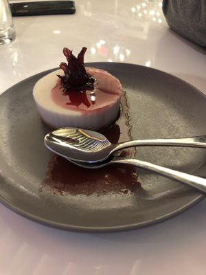 Hibiscus dessert  #Veganuary at Belse in Dallas